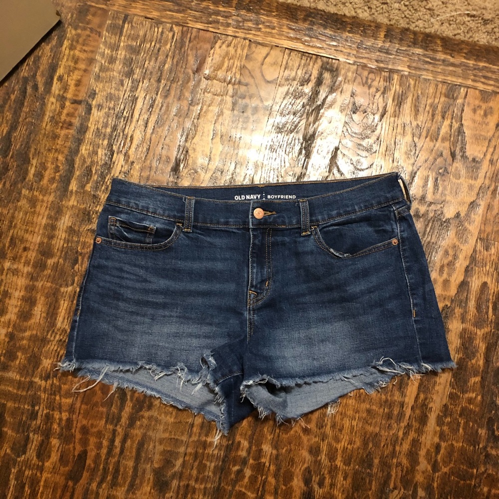 Old Navy Boyfriend Jean Shorts Size 8